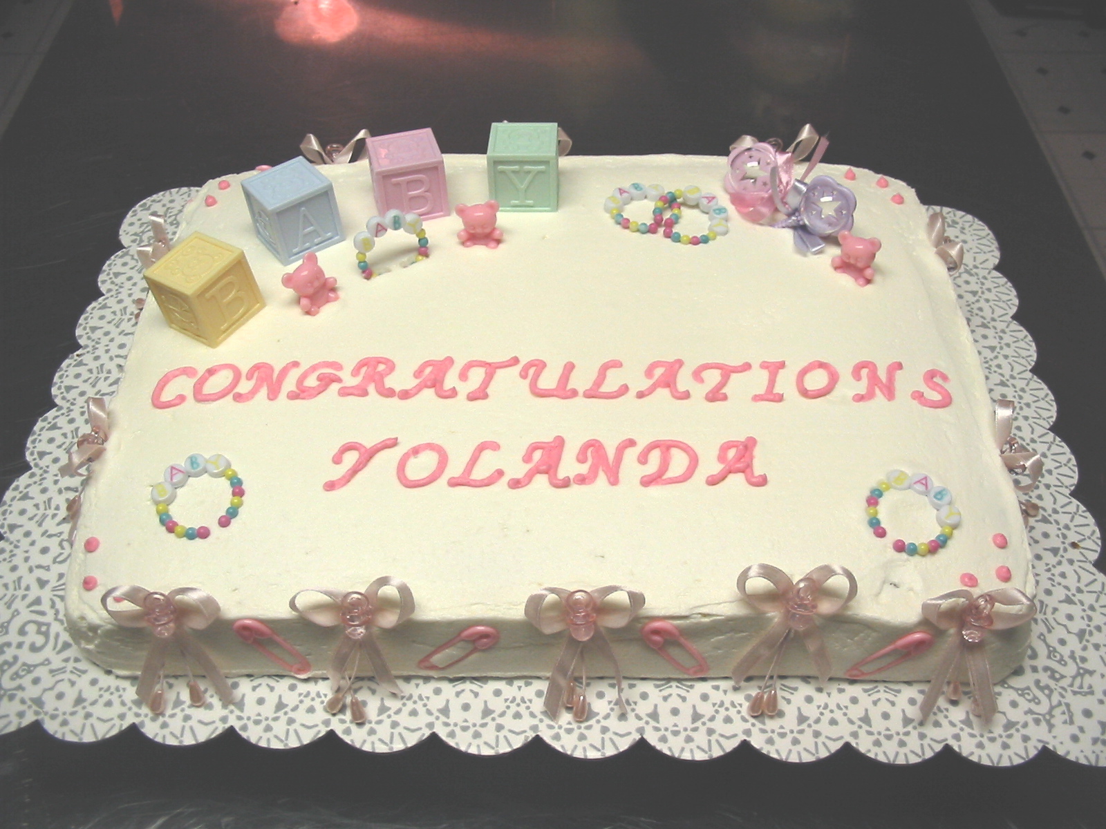 yoliecake.jpg